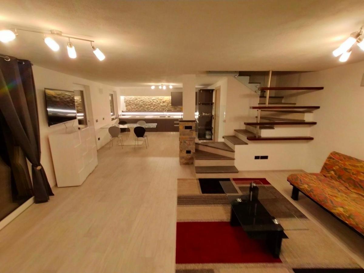 Appartamento La Vista Aosta Esterno foto
